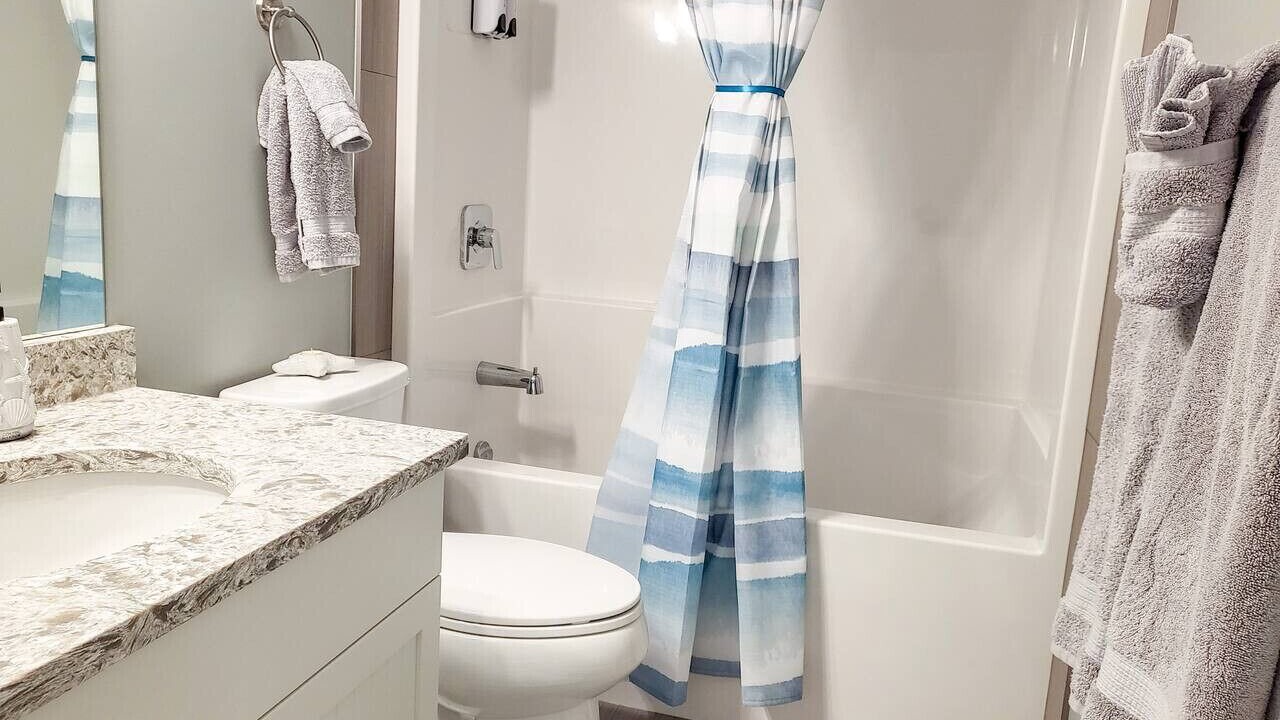 Photo of Bathroom in Osoyoos
