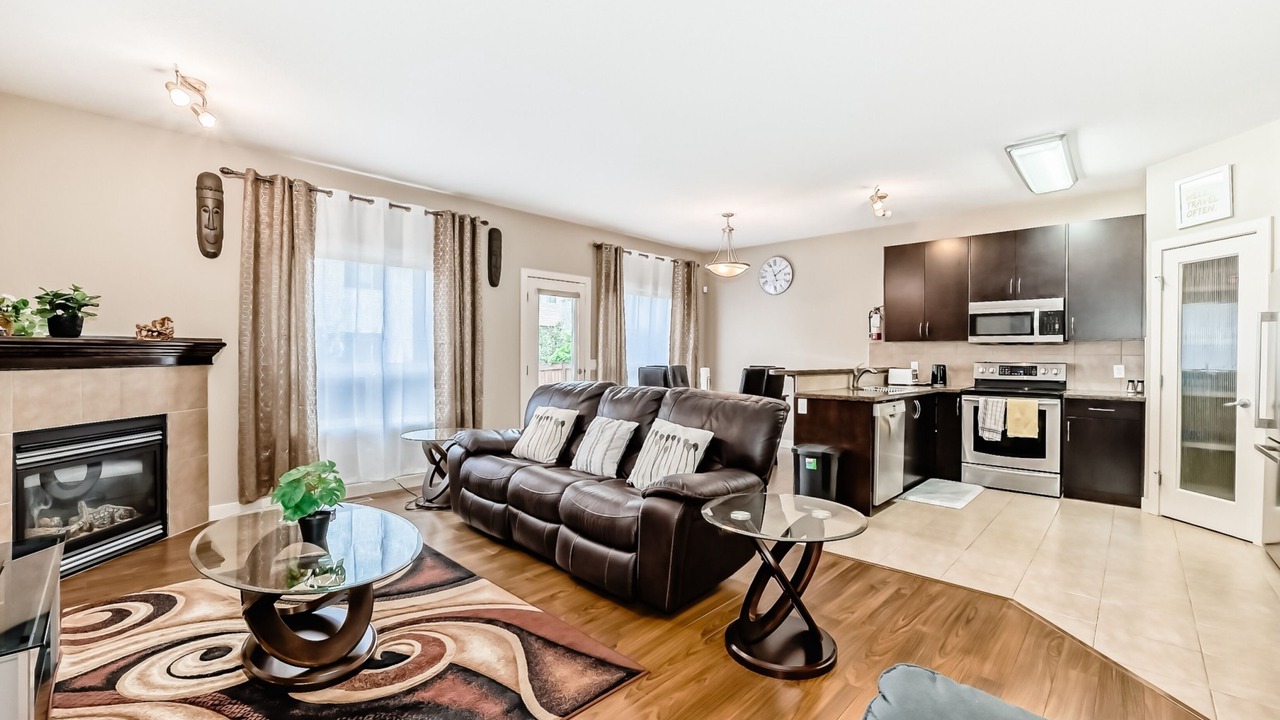 Photo of Livingroom in Southwest Calgary