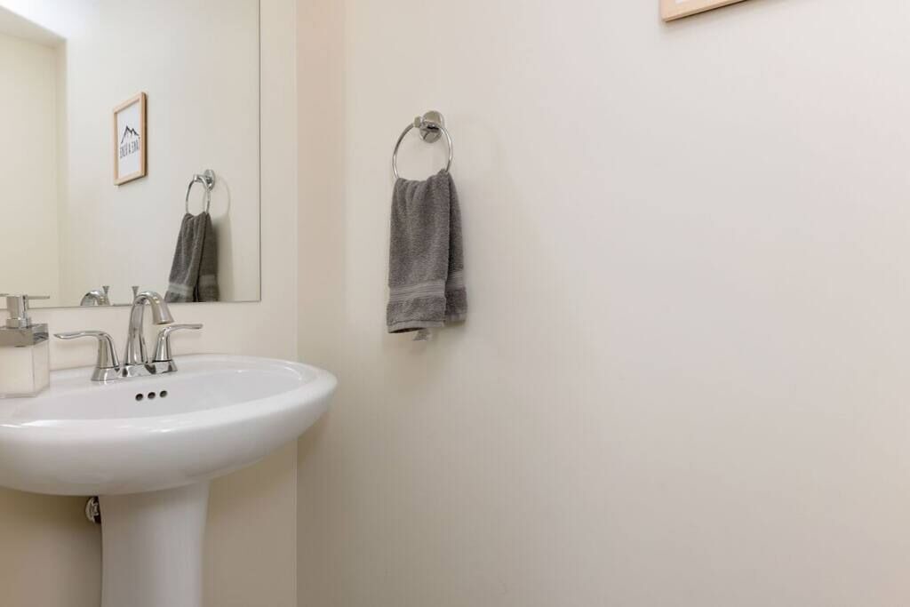 Photo of Bathroom in Invermere