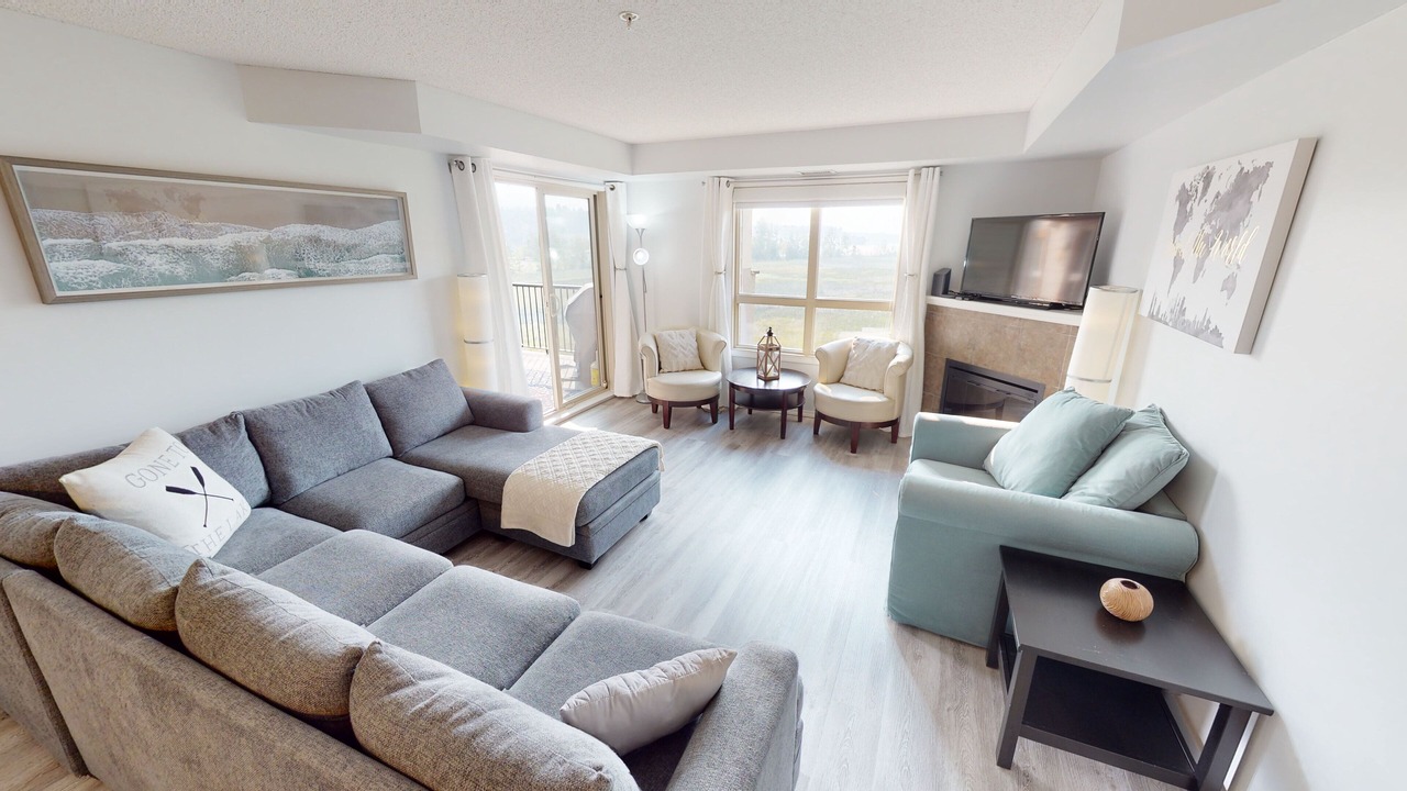 Photo of Livingroom in Invermere