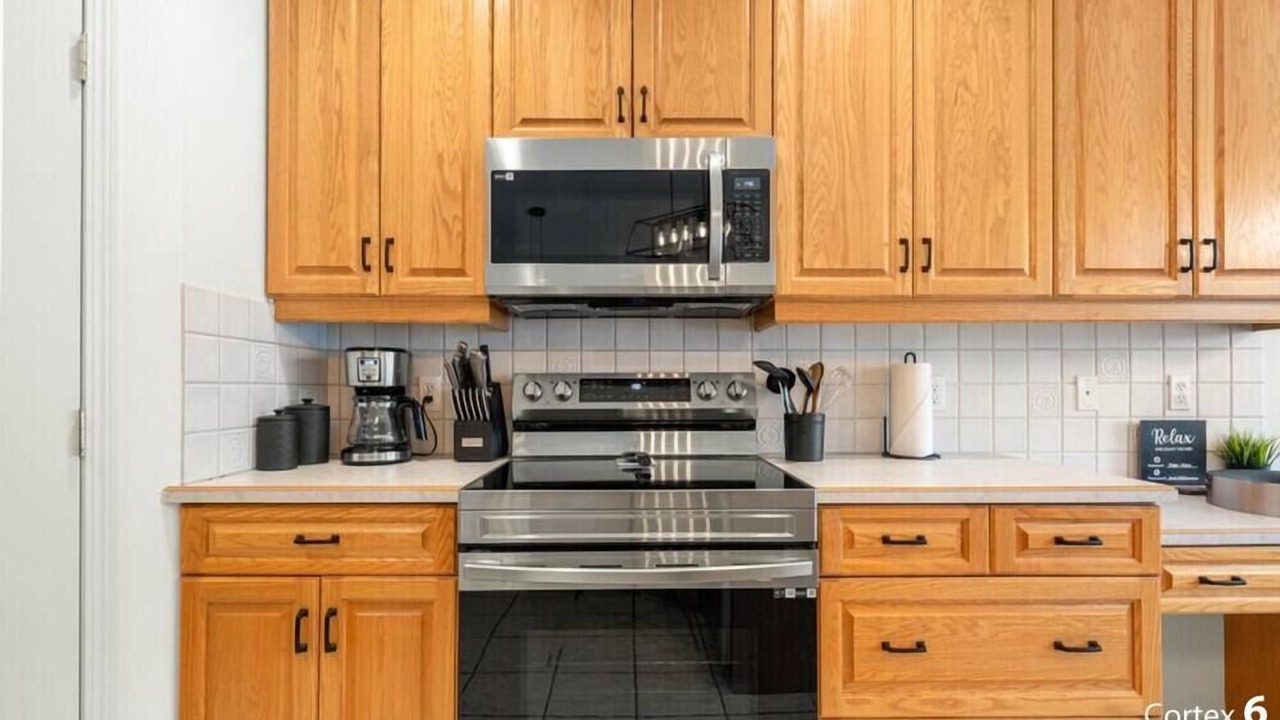 Photo of Kitchen in Radium Hot Springs