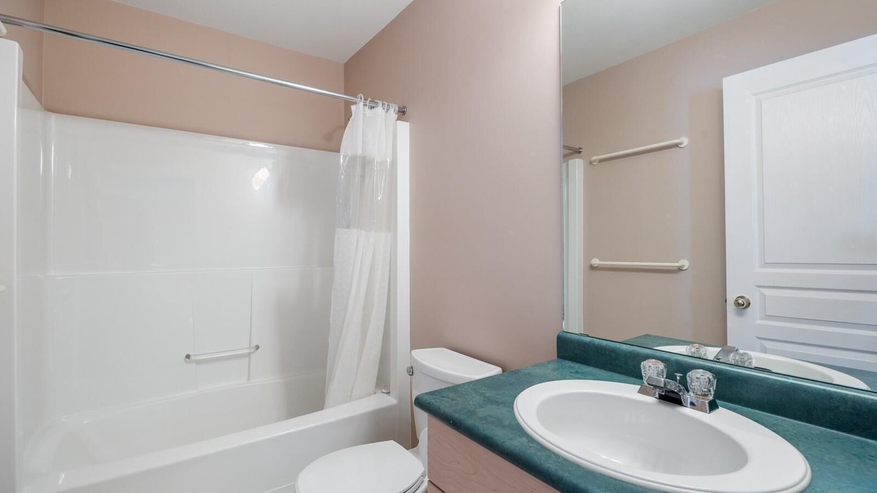 Photo of Bathroom in Courtenay