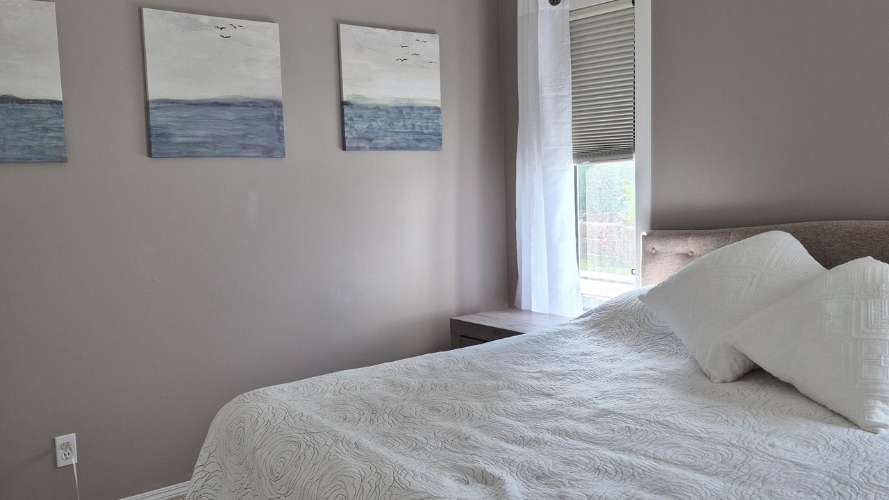 Photo of Bedroom in Sylvan Lake