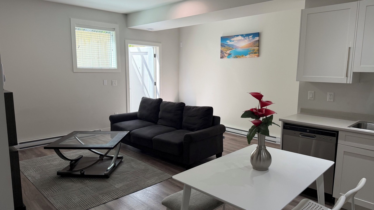 Photo of Livingroom in White Rock