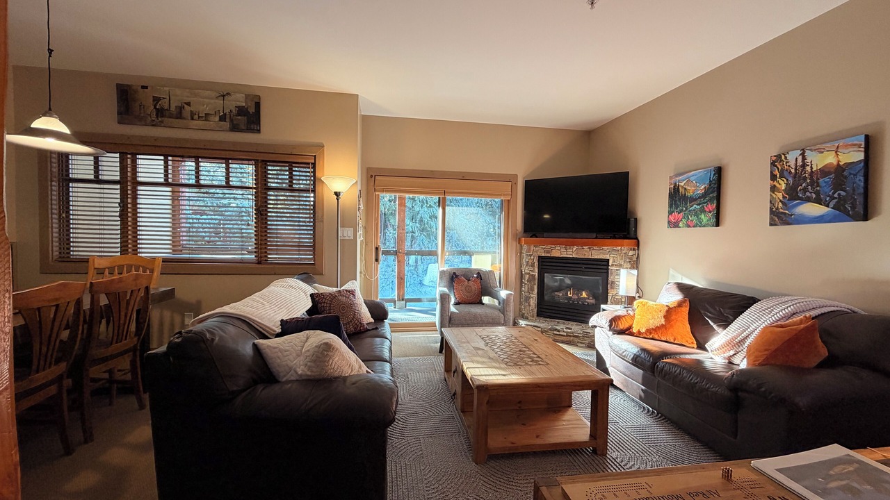 Photo of Livingroom in Rossland