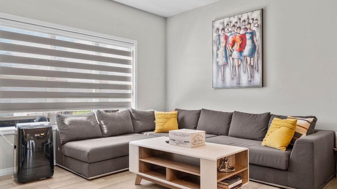 Photo of Livingroom in Calgary