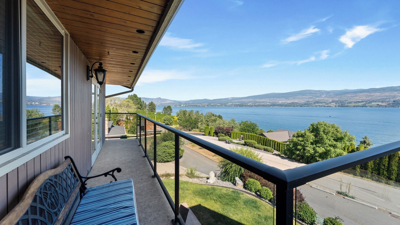 Photo of Patio Balcony in Central Okanagan
