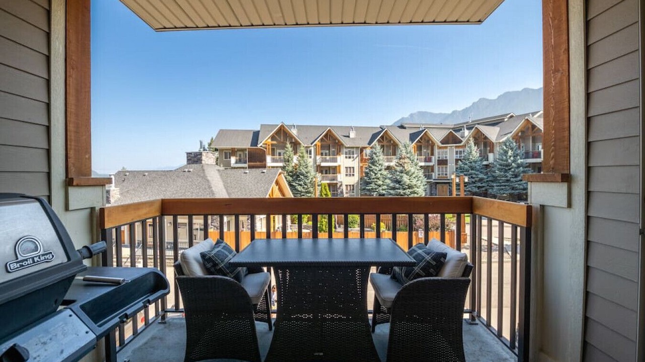 Photo of Outdoor in Radium Hot Springs