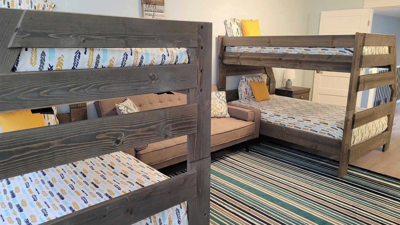 Photo of Bedroom in South Pandosy