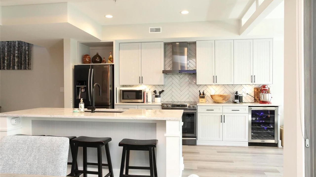 Photo of Kitchen in South Pandosy