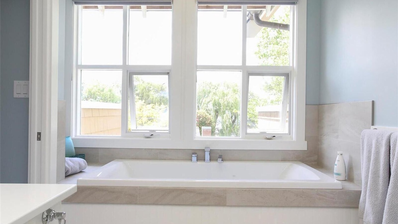 Photo of Bathroom in South Pandosy