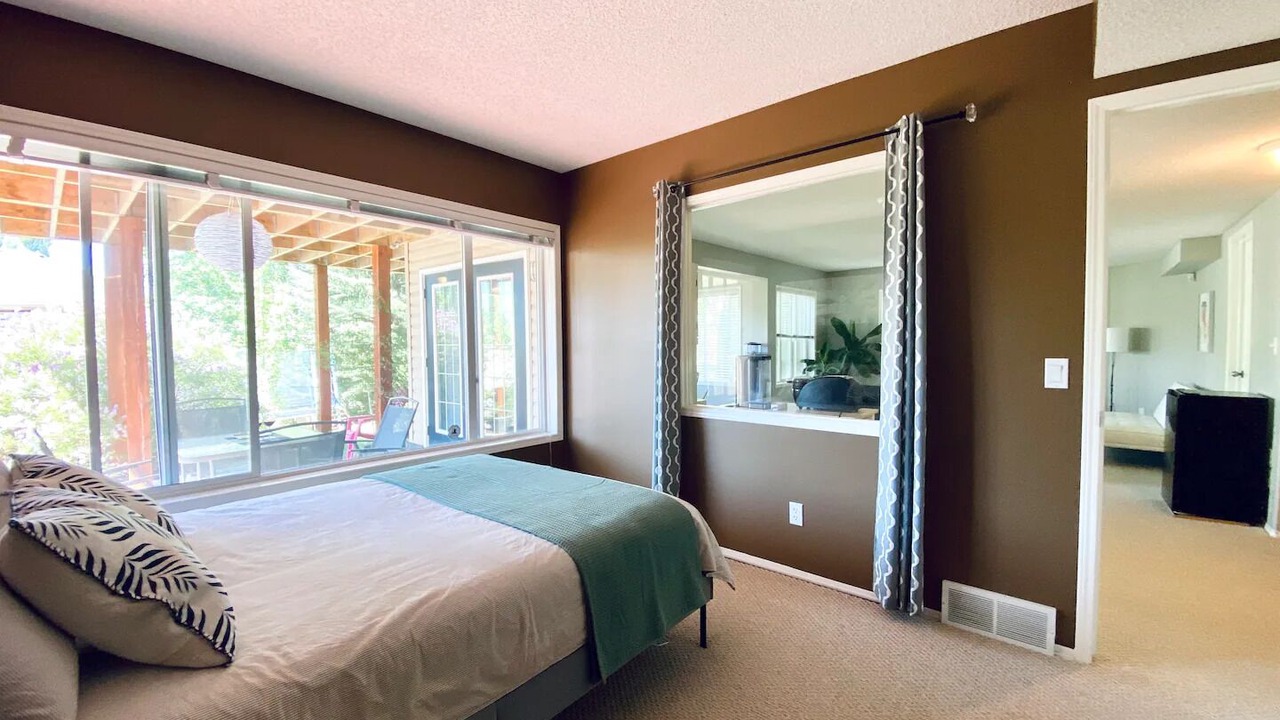 Photo of Bedroom in Springbank Hill
