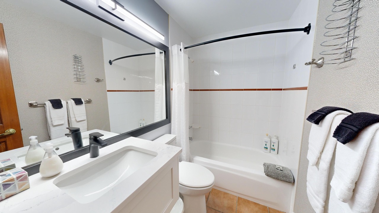 Photo of Bathroom in Sun Peaks