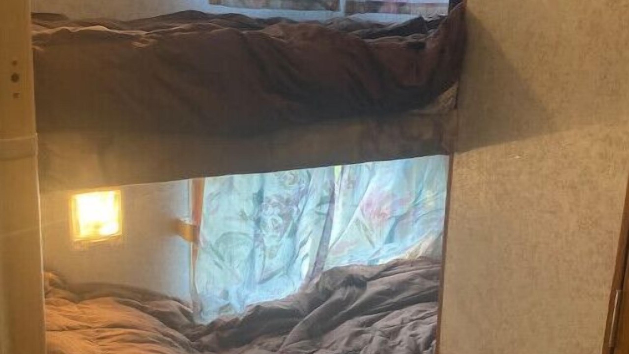 Photo of Bedroom in Division No. 3