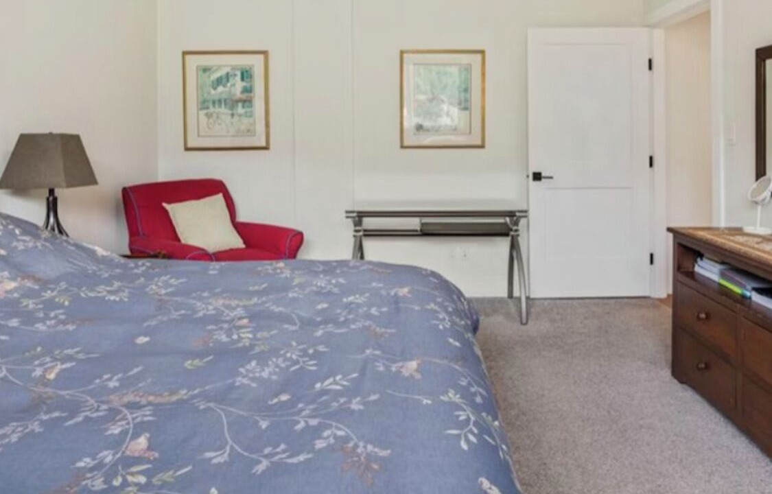Photo of Bedroom in Campbell River