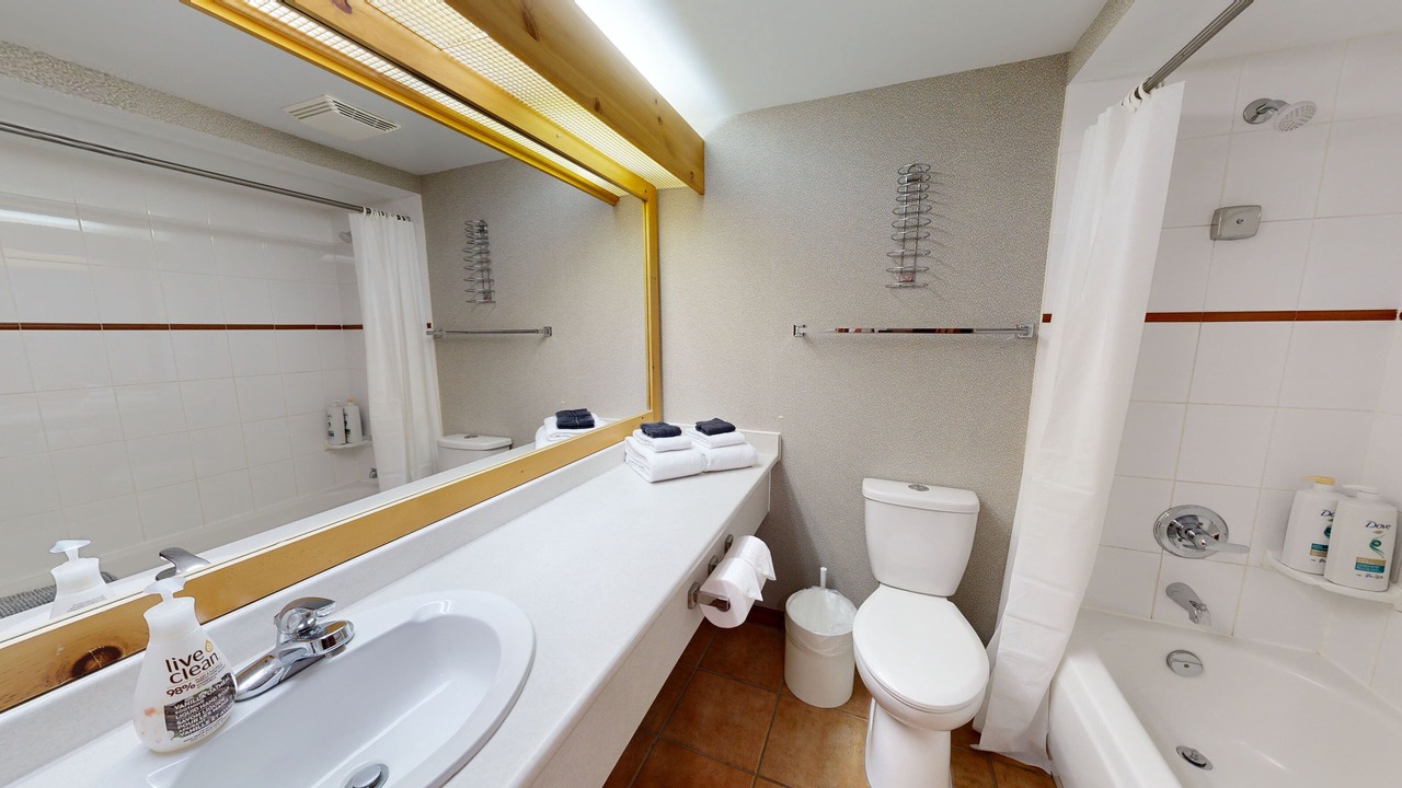 Photo of Bathroom in Sun Peaks