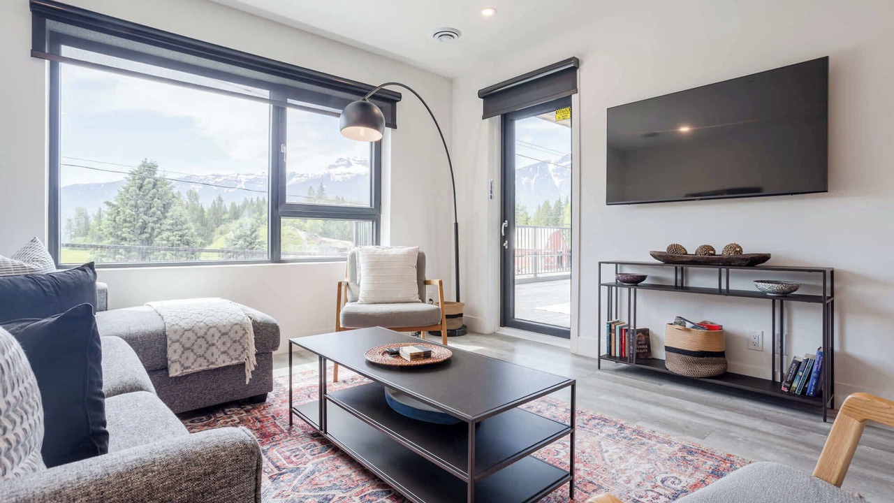 Photo of Livingroom in Revelstoke