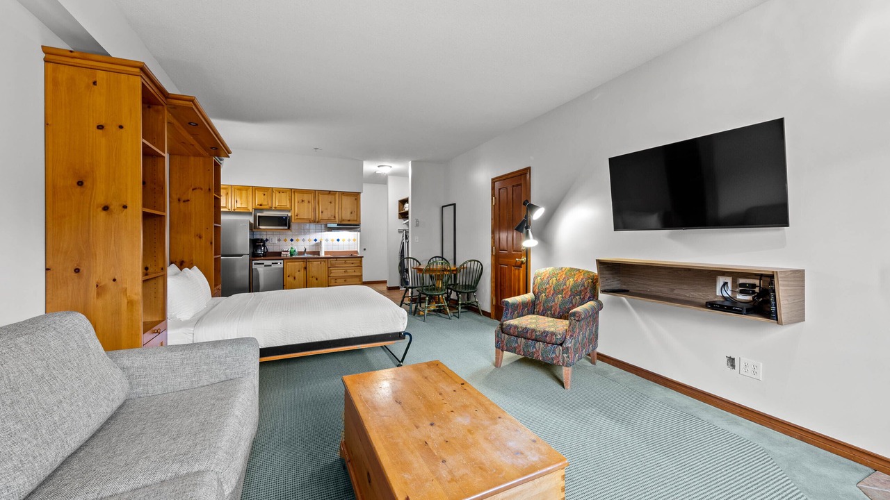 Photo of Livingroom in Sun Peaks