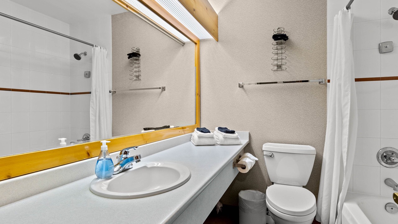 Photo of Bathroom in Sun Peaks