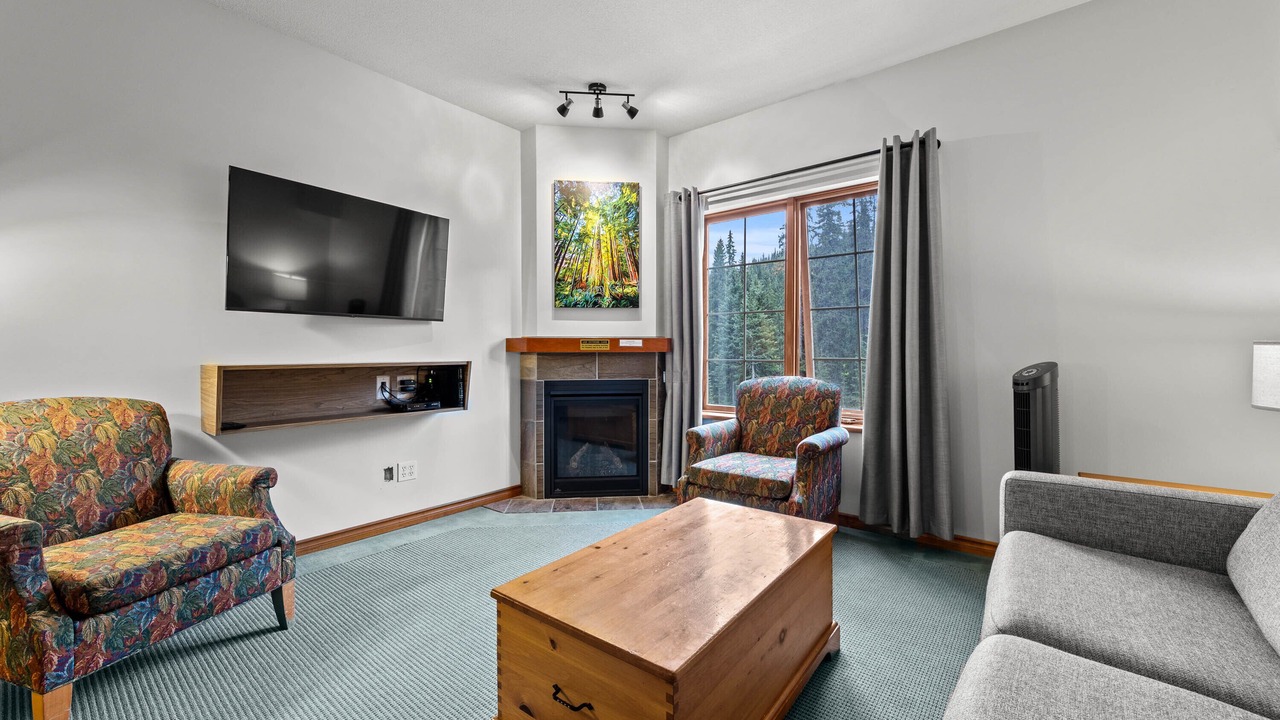 Photo of Livingroom in Sun Peaks