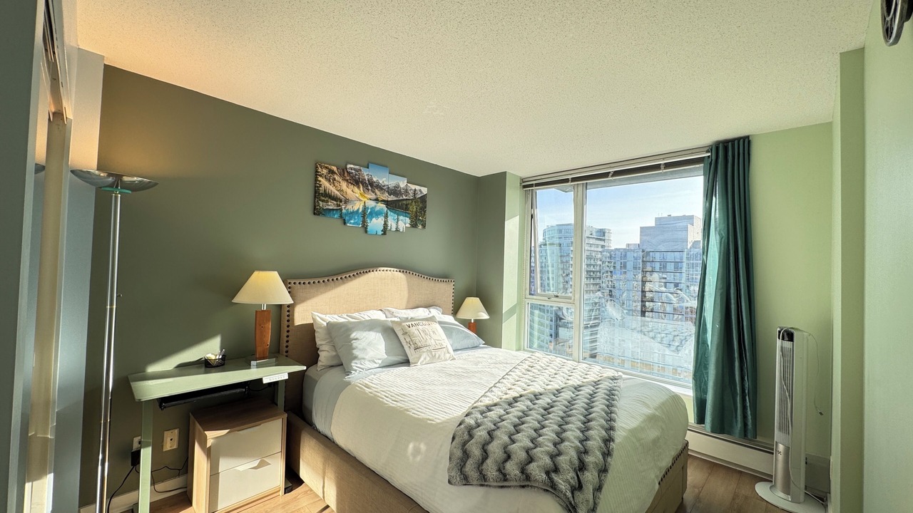 Photo of Bedroom in Crosstown
