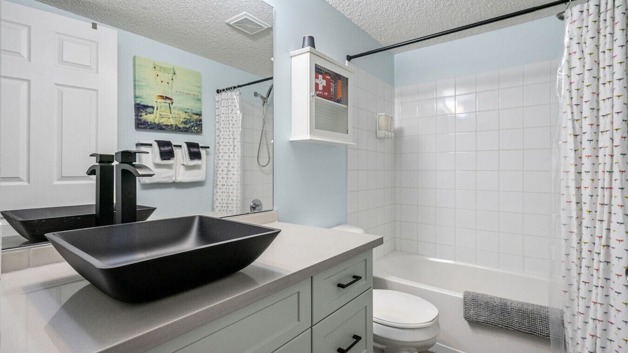 Photo of Bathroom in Invermere