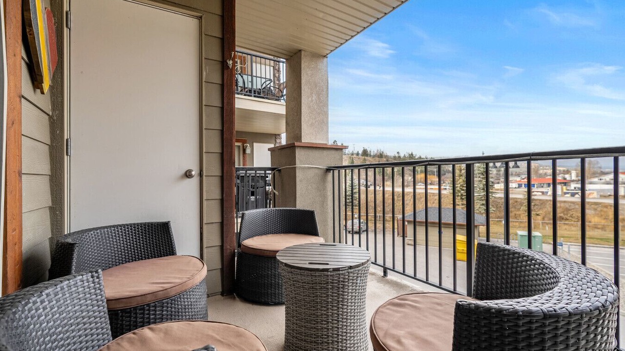 Photo of Patio Balcony in Invermere