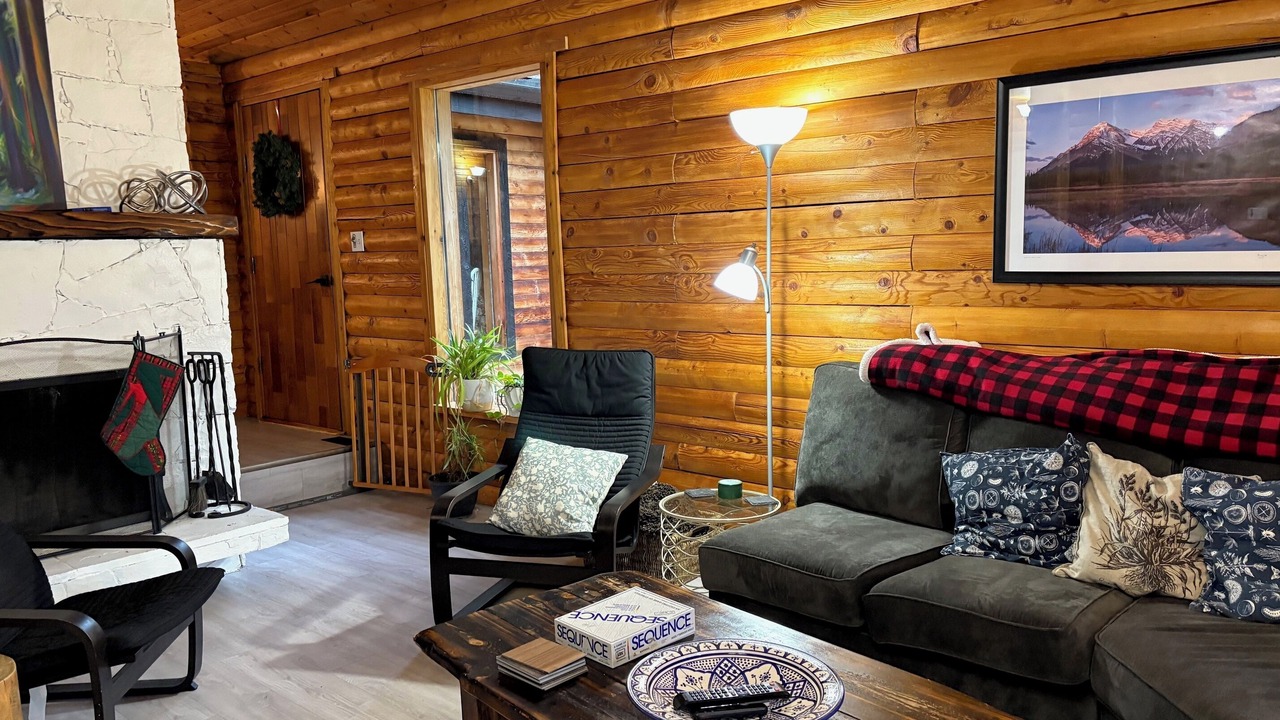 Photo of Livingroom in Vernon