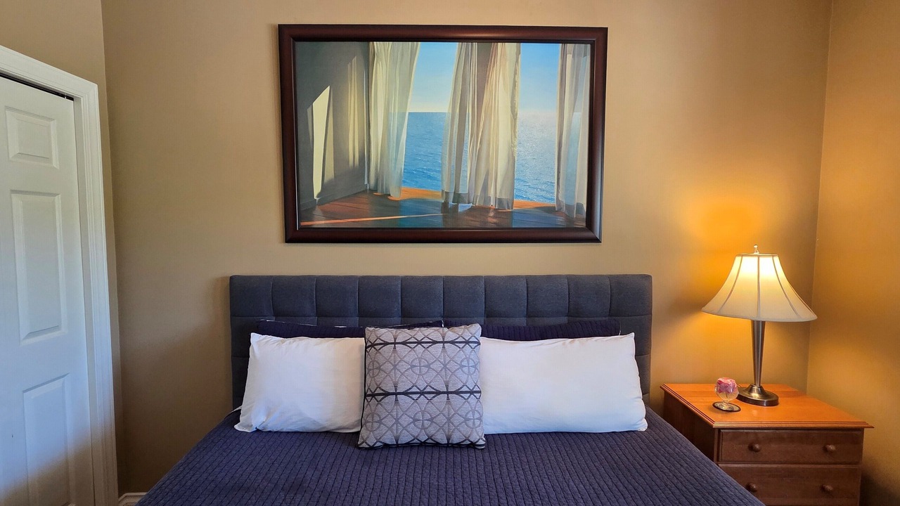 Photo of Bedroom in North End