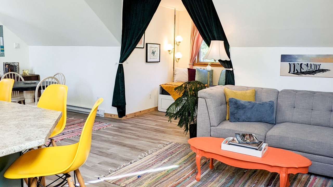 Photo of Livingroom in Regional District of Nanaimo