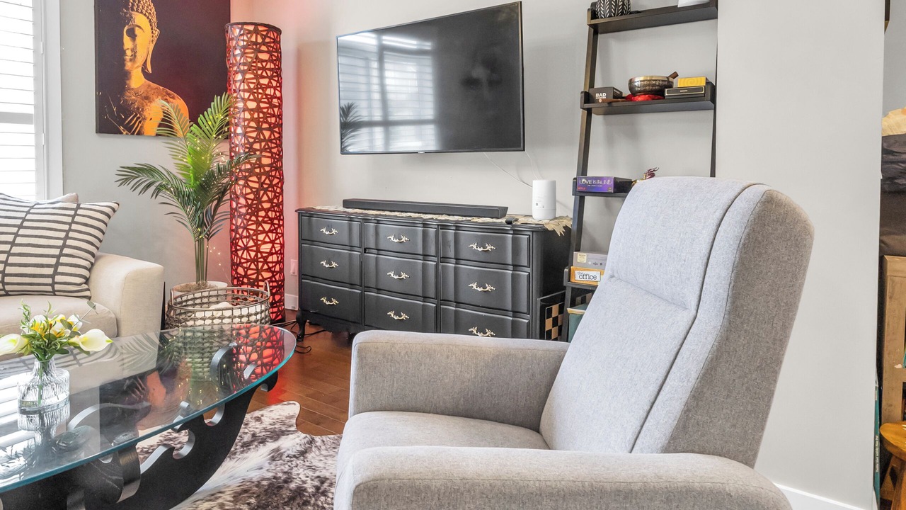 Photo of Livingroom in Cochrane