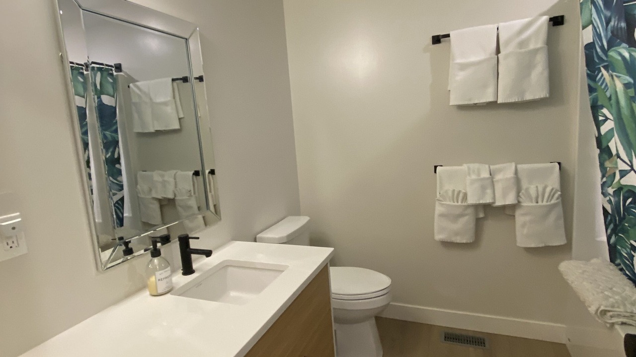 Photo of Bathroom in Okanagan-Similkameen