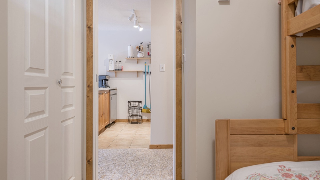 Photo of Bedroom in Silver Star Mountain