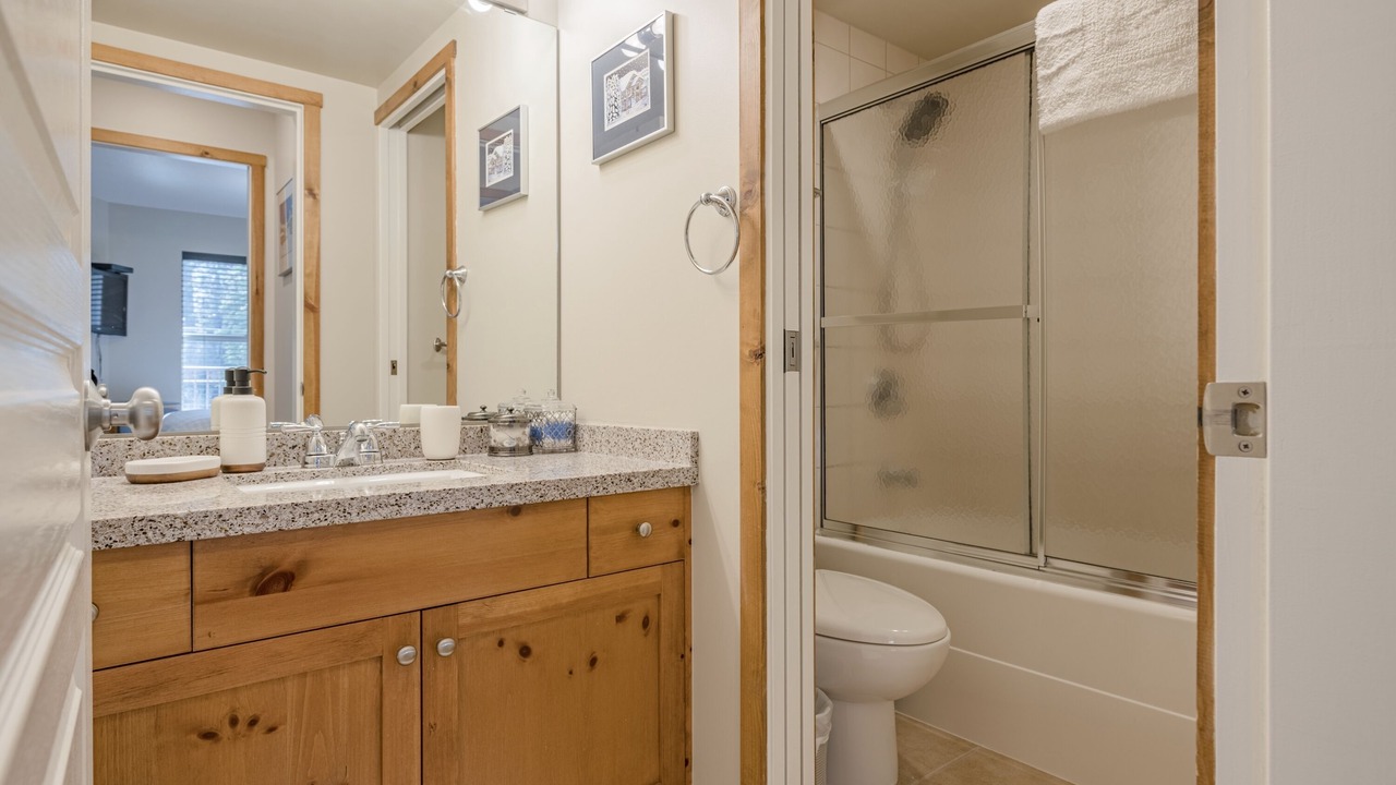 Photo of Bathroom in Silver Star Mountain