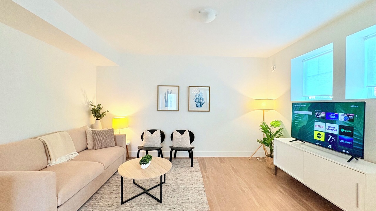 Photo of Livingroom in Burke Mountain