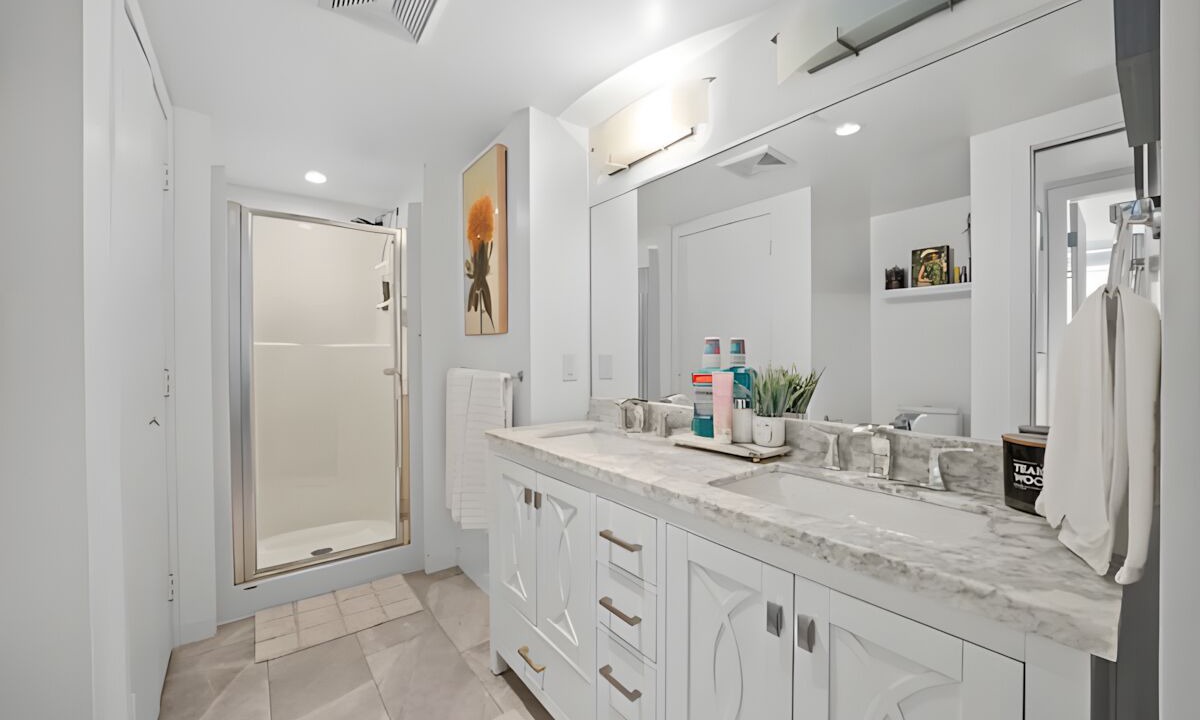 Photo of Bathroom in Gastown