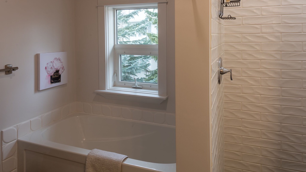 Photo of Bathroom in South Lethbridge