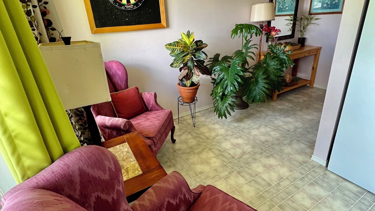 Photo of Livingroom in Lone Butte