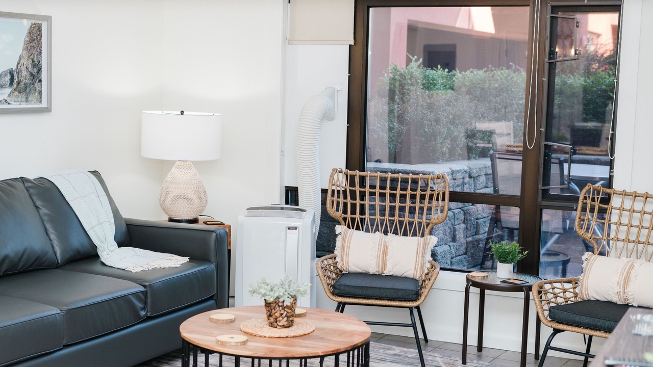Photo of Livingroom in South Pandosy