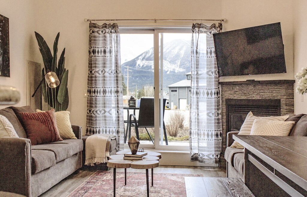 Photo of Livingroom in Teepee Town