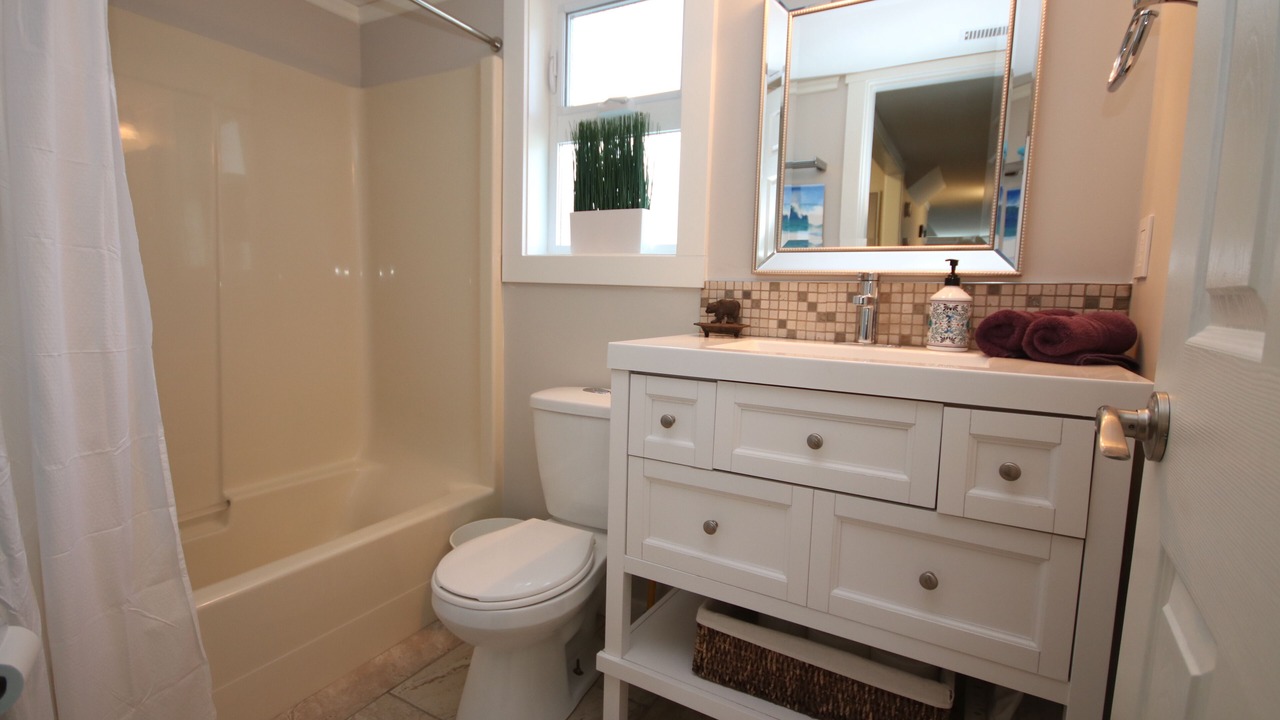Photo of Bathroom in Central Okanagan