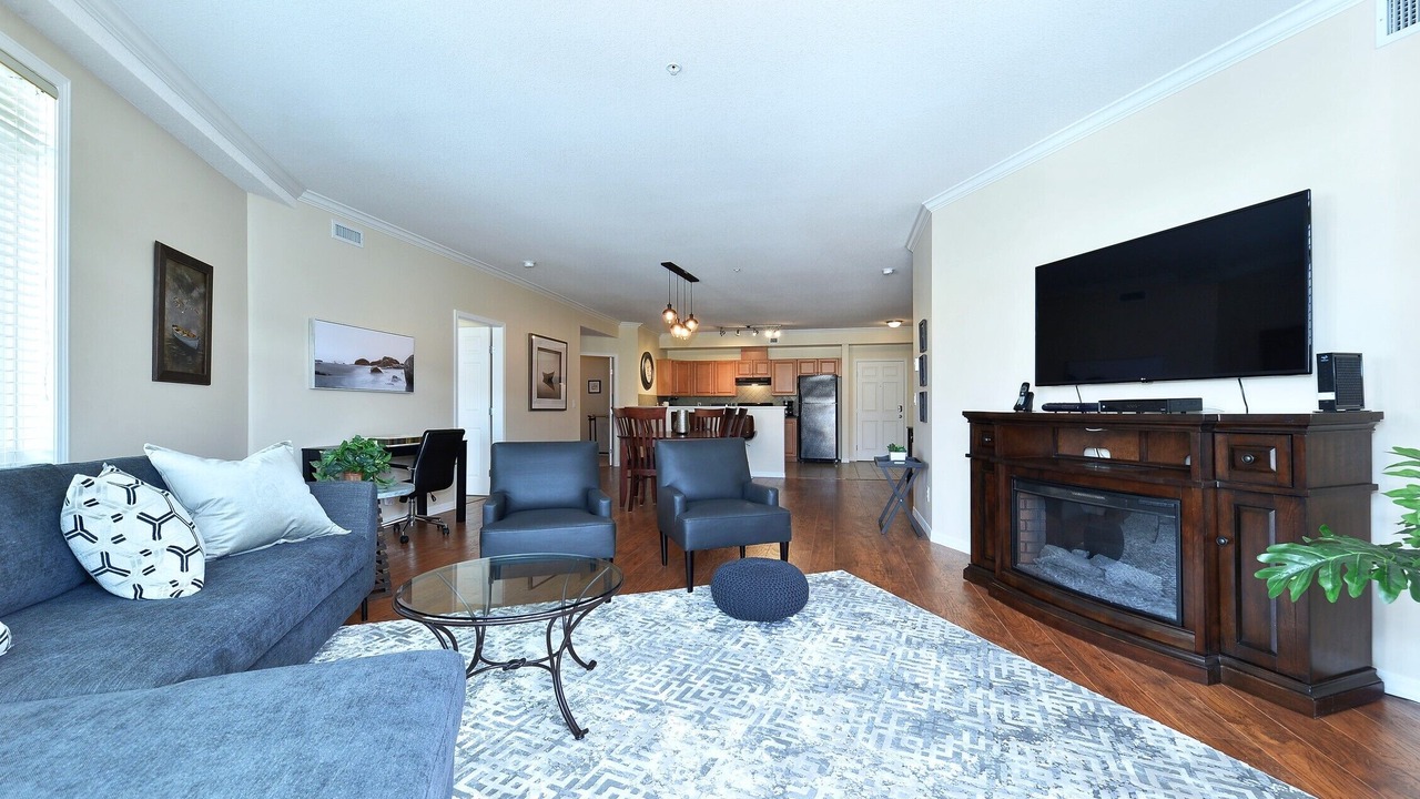 Photo of Livingroom in North End