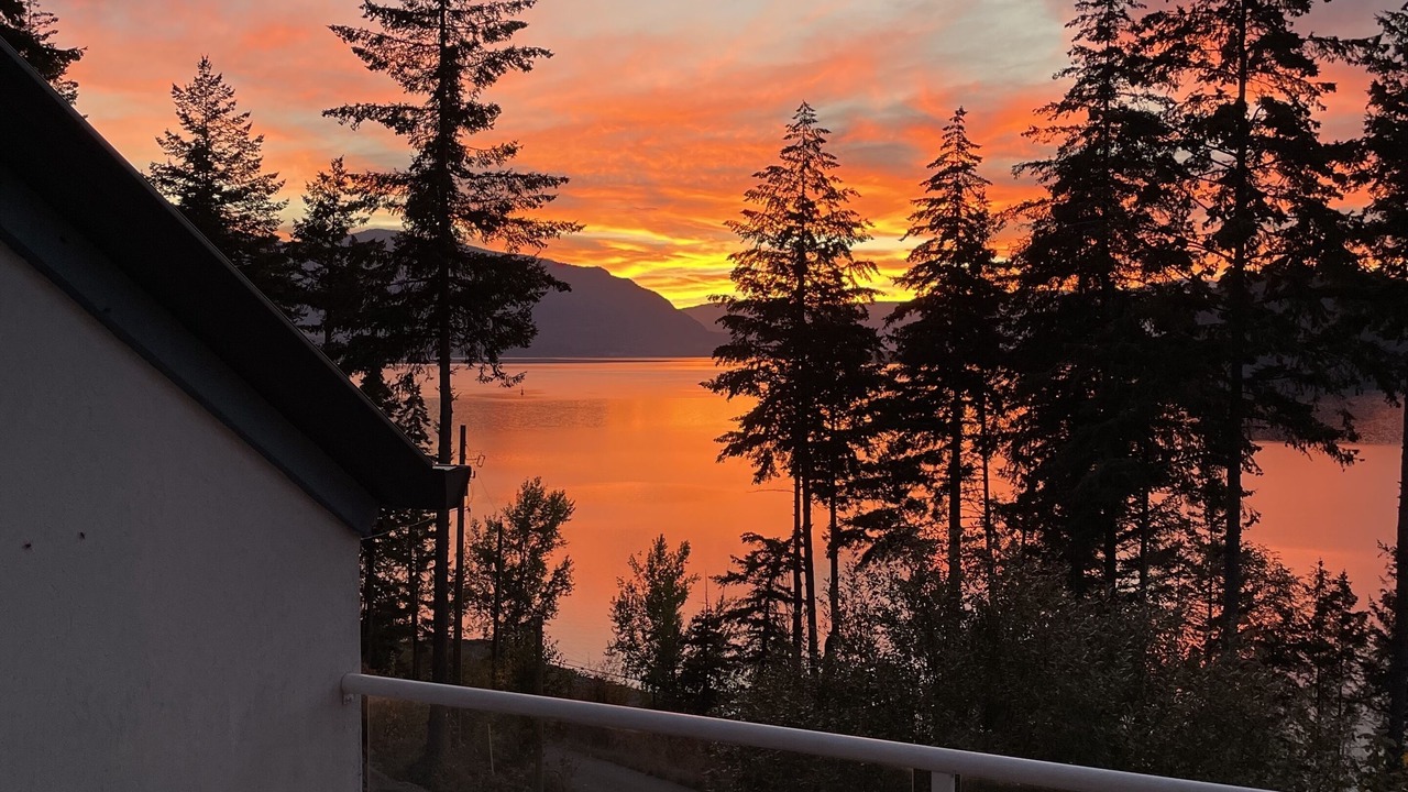 Photo of Outdoor in Blind Bay