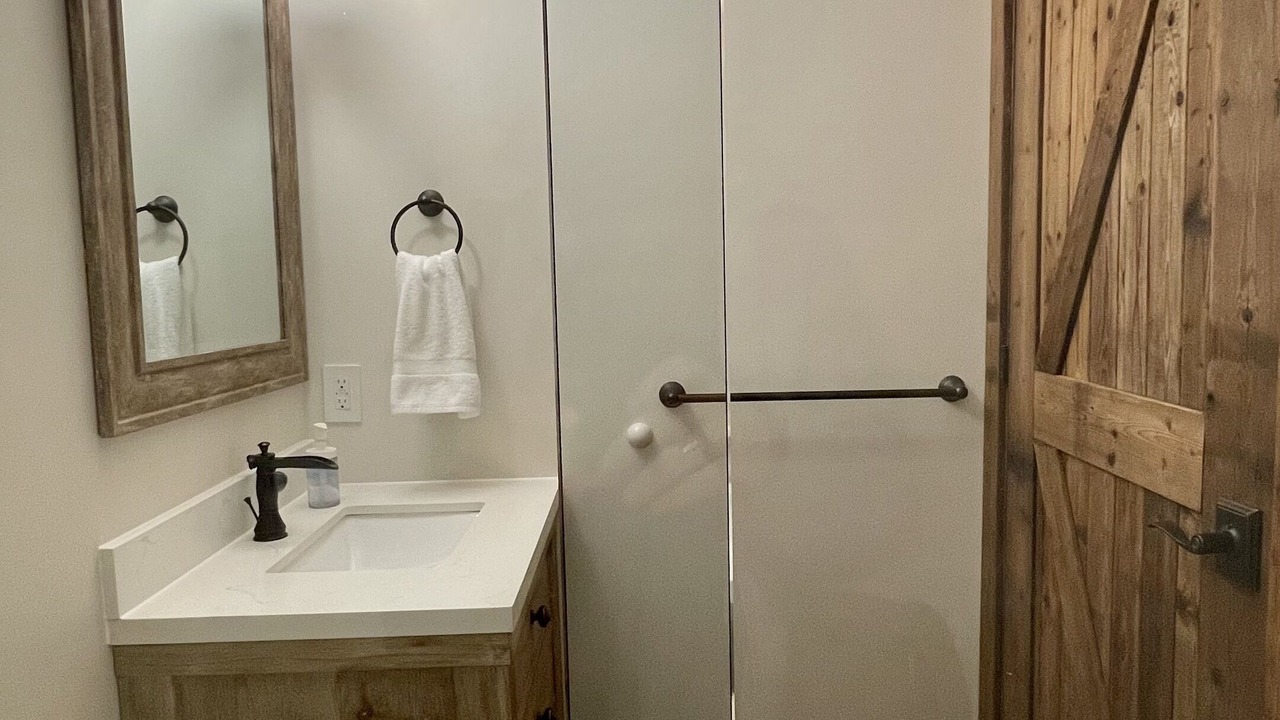Photo of Bathroom in Hemlock Valley