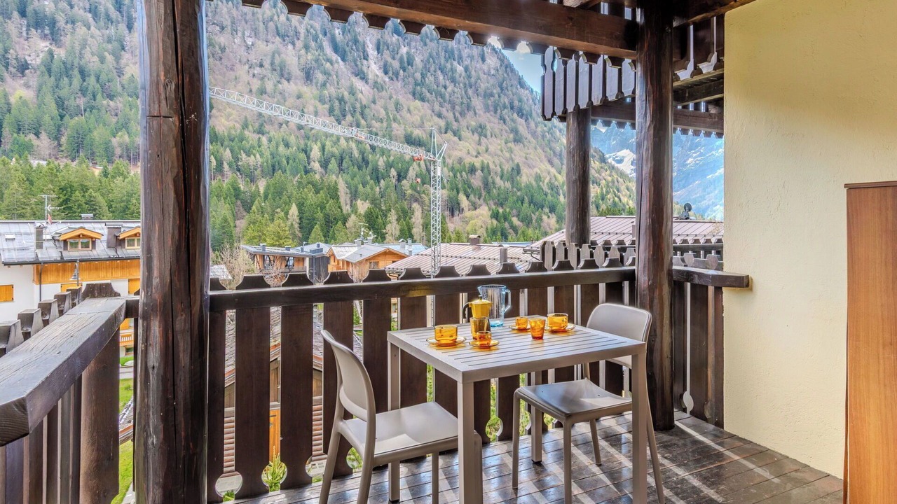 Photo of Patio Balcony in Palu