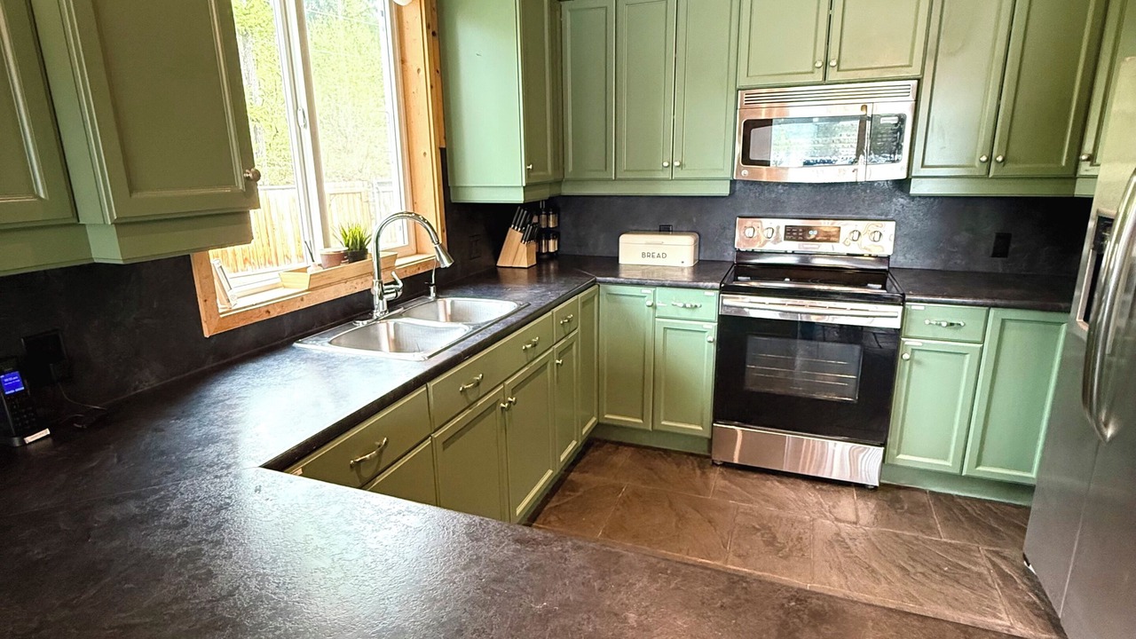 Photo of Kitchen in Eagle Creek