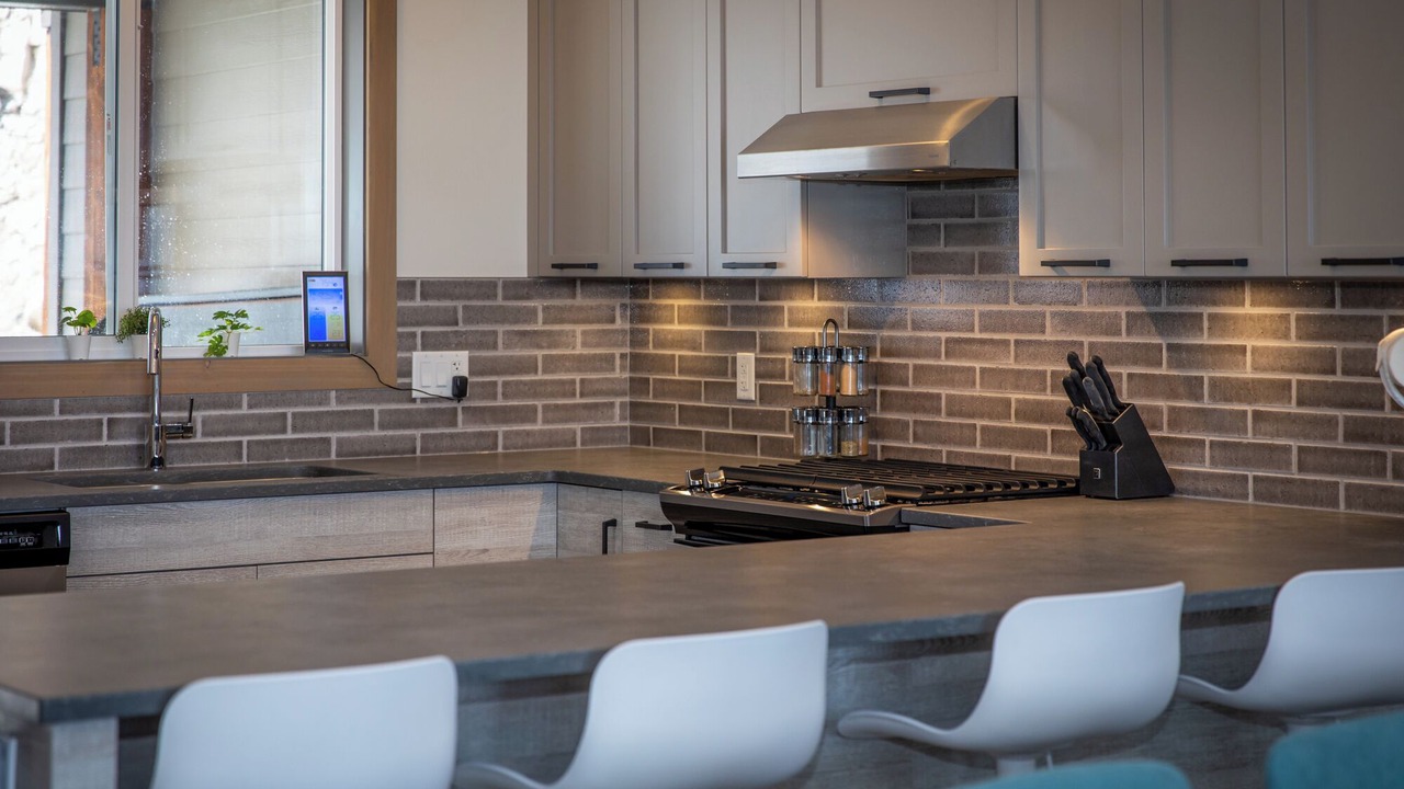 Photo of Kitchen in Snow Pine Estates