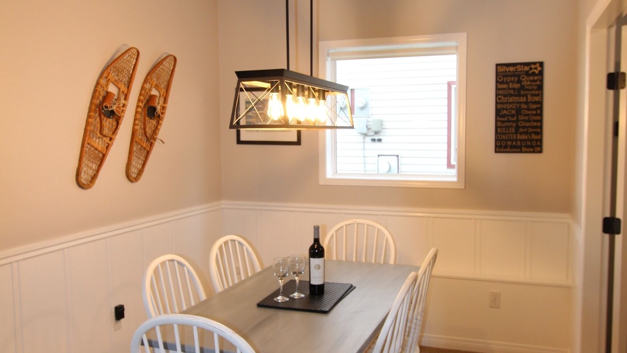 Photo of Bedroom in Silver Star Mountain