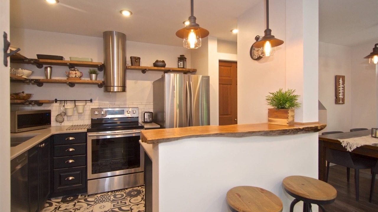 Photo of Kitchen in Village North