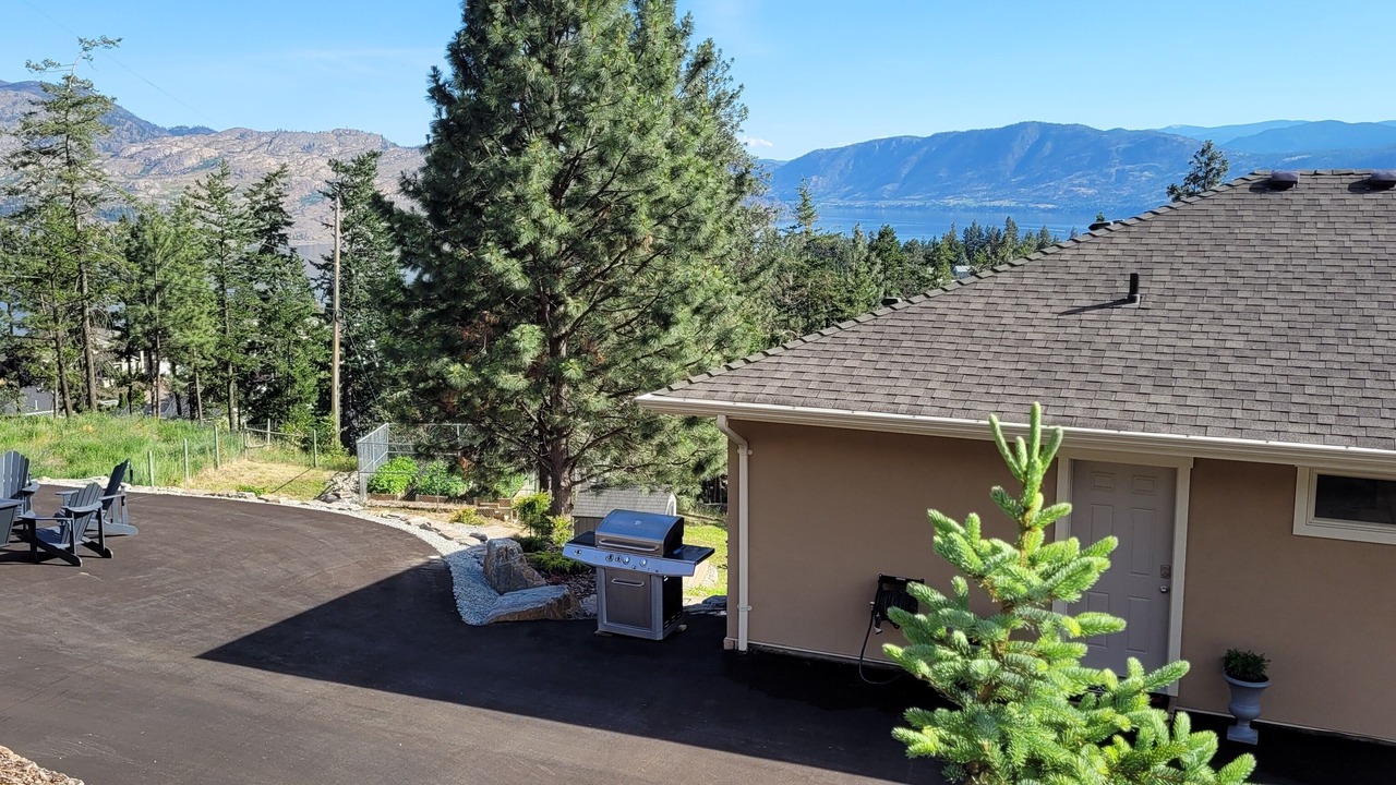 Photo of Patio Balcony in Central Okanagan